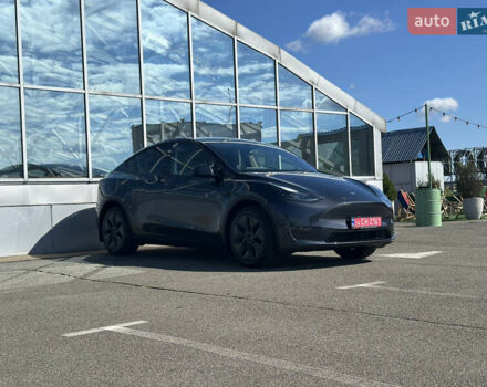 Серый Тесла Model Y, объемом двигателя 0 л и пробегом 1 тыс. км за 35490 $, фото 8 на Automoto.ua