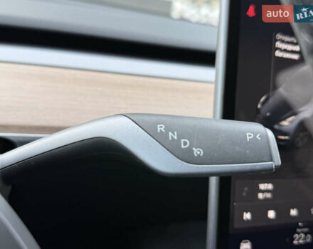 Сірий Тесла Model Y, об'ємом двигуна 0 л та пробігом 13 тис. км за 29999 $, фото 76 на Automoto.ua