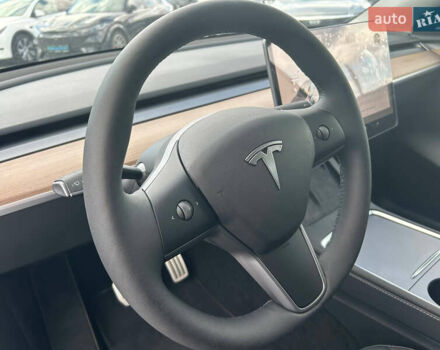 Серый Тесла Model Y, объемом двигателя 0 л и пробегом 1 тыс. км за 36500 $, фото 16 на Automoto.ua
