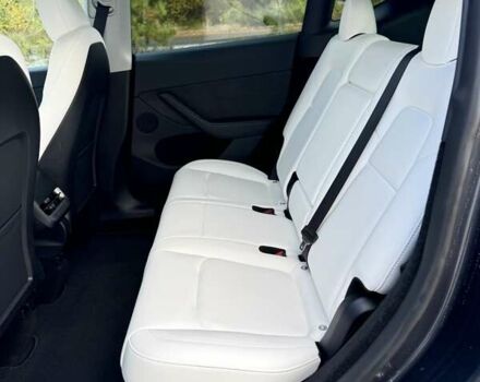 Сірий Тесла Model Y, об'ємом двигуна 0 л та пробігом 14 тис. км за 32487 $, фото 26 на Automoto.ua