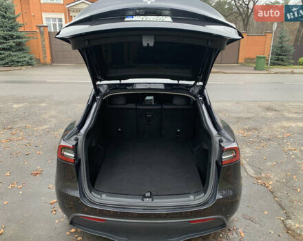 Серый Тесла Model Y, объемом двигателя 0 л и пробегом 35 тыс. км за 32900 $, фото 12 на Automoto.ua