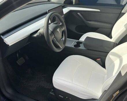 Серый Тесла Model Y, объемом двигателя 0 л и пробегом 6 тыс. км за 29500 $, фото 33 на Automoto.ua