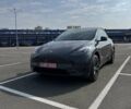 Серый Тесла Model Y, объемом двигателя 0 л и пробегом 20 тыс. км за 28000 $, фото 1 на Automoto.ua