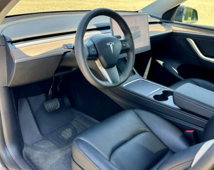Серый Тесла Model Y, объемом двигателя 0 л и пробегом 45 тыс. км за 24500 $, фото 22 на Automoto.ua
