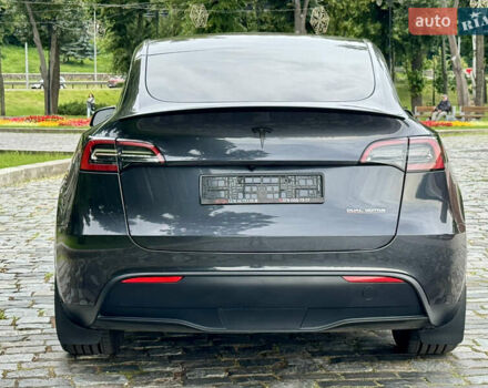 Серый Тесла Model Y, объемом двигателя 0 л и пробегом 7 тыс. км за 33999 $, фото 140 на Automoto.ua