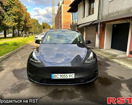 Сірий Тесла Model Y, об'ємом двигуна 0.38 л та пробігом 12 тис. км за 32500 $, фото 2 на Automoto.ua