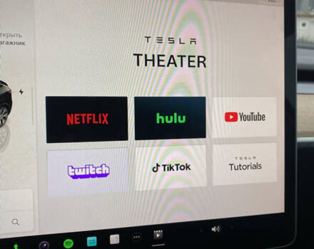 Серый Тесла Model Y, объемом двигателя 0 л и пробегом 25 тыс. км за 33900 $, фото 20 на Automoto.ua