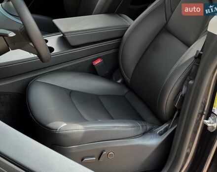 Сірий Тесла Model Y, об'ємом двигуна 0 л та пробігом 11 тис. км за 31700 $, фото 9 на Automoto.ua