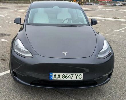 Серый Тесла Model Y, объемом двигателя 0 л и пробегом 13 тыс. км за 29900 $, фото 1 на Automoto.ua