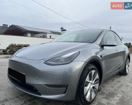 Сірий Тесла Model Y, об'ємом двигуна 0 л та пробігом 29 тис. км за 32000 $, фото 4 на Automoto.ua
