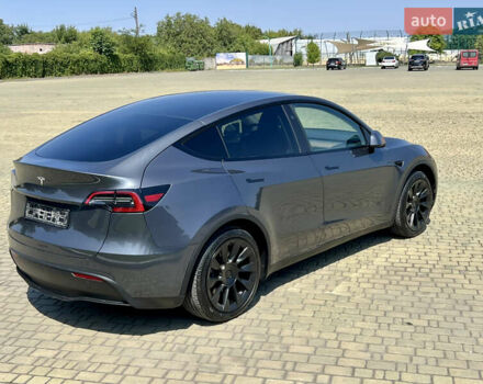 Серый Тесла Model Y, объемом двигателя 0 л и пробегом 45 тыс. км за 24500 $, фото 46 на Automoto.ua