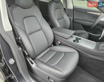 Сірий Тесла Model Y, об'ємом двигуна 0 л та пробігом 12 тис. км за 29900 $, фото 28 на Automoto.ua