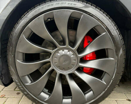 Серый Тесла Model Y, объемом двигателя 0 л и пробегом 17 тыс. км за 34300 $, фото 14 на Automoto.ua