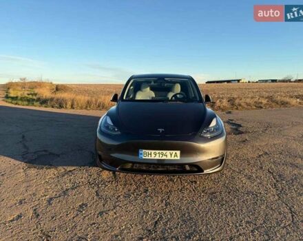 Сірий Тесла Model Y, об'ємом двигуна 0 л та пробігом 23 тис. км за 32700 $, фото 4 на Automoto.ua