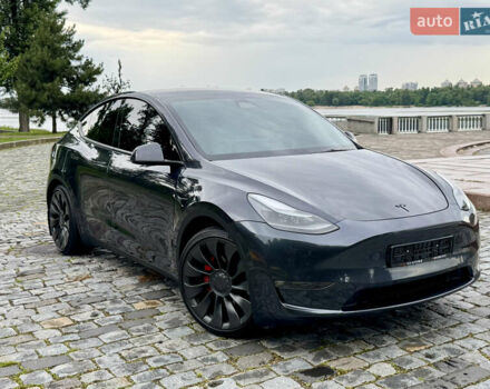Серый Тесла Model Y, объемом двигателя 0 л и пробегом 7 тыс. км за 33999 $, фото 126 на Automoto.ua