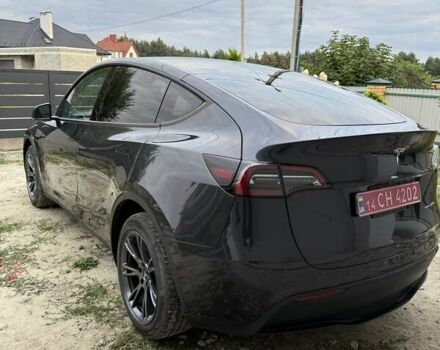 Серый Тесла Model Y, объемом двигателя 0 л и пробегом 11 тыс. км за 28800 $, фото 8 на Automoto.ua