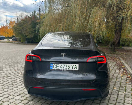 Серый Тесла Model Y, объемом двигателя 0 л и пробегом 26 тыс. км за 31700 $, фото 2 на Automoto.ua