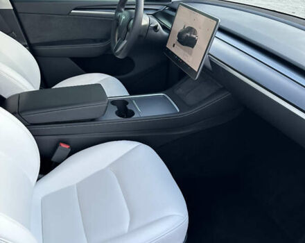 Сірий Тесла Model Y, об'ємом двигуна 0 л та пробігом 30 тис. км за 33999 $, фото 16 на Automoto.ua