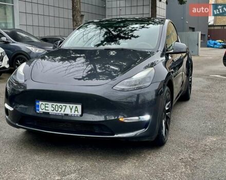 Серый Тесла Model Y, объемом двигателя 0 л и пробегом 23 тыс. км за 28800 $, фото 1 на Automoto.ua