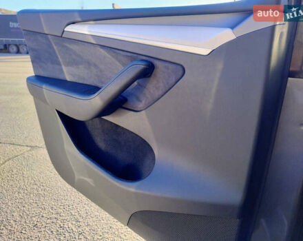 Сірий Тесла Model Y, об'ємом двигуна 0 л та пробігом 15 тис. км за 29988 $, фото 34 на Automoto.ua