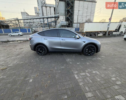 Сірий Тесла Model Y, об'ємом двигуна 0 л та пробігом 6 тис. км за 33000 $, фото 4 на Automoto.ua