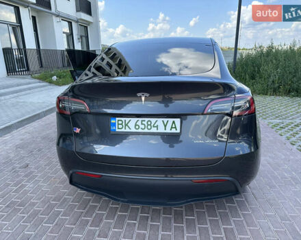 Тесла Model Y 2024 в Ровно на Automoto.ua Серый Тесла Model Y, объемом двигателя 0 л и пробегом 6 тыс. км за 35999 $, фото 49 на Automoto.ua
