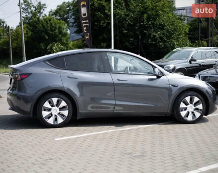 Серый Тесла Model Y, объемом двигателя 0 л и пробегом 22 тыс. км за 26000 $, фото 1 на Automoto.ua