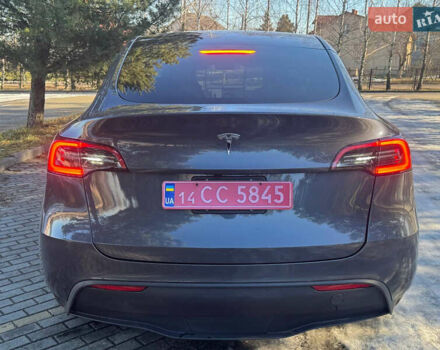 Серый Тесла Model Y, объемом двигателя 0 л и пробегом 9 тыс. км за 29500 $, фото 20 на Automoto.ua