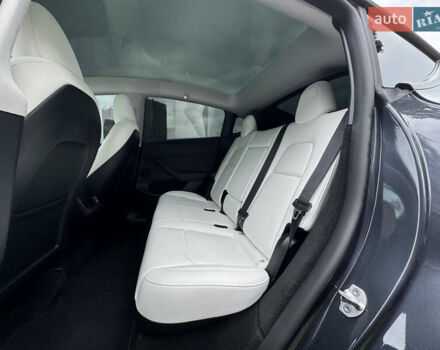 Серый Тесла Model Y, объемом двигателя 0 л и пробегом 7 тыс. км за 33999 $, фото 57 на Automoto.ua