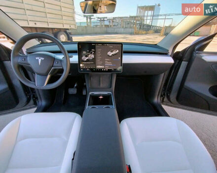 Сірий Тесла Model Y, об'ємом двигуна 0 л та пробігом 15 тис. км за 29988 $, фото 22 на Automoto.ua