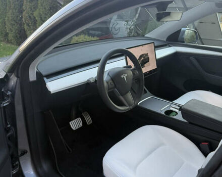 Сірий Тесла Model Y, об'ємом двигуна 0 л та пробігом 12 тис. км за 33300 $, фото 14 на Automoto.ua