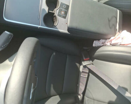 Серый Тесла Model Y, объемом двигателя 0 л и пробегом 7 тыс. км за 19990 $, фото 10 на Automoto.ua