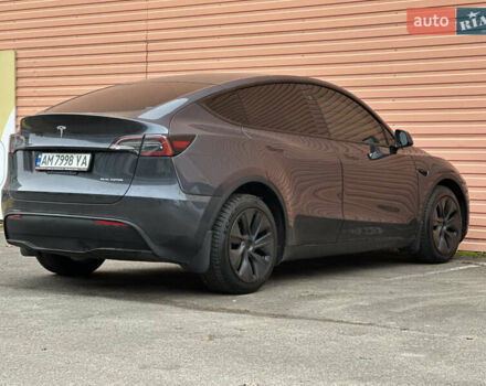 Серый Тесла Model Y, объемом двигателя 0 л и пробегом 2 тыс. км за 35490 $, фото 19 на Automoto.ua