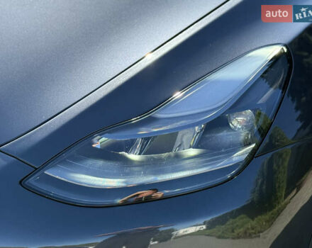 Серый Тесла Model Y, объемом двигателя 0 л и пробегом 12 тыс. км за 29500 $, фото 17 на Automoto.ua