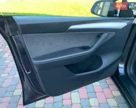Сірий Тесла Model Y, об'ємом двигуна 0 л та пробігом 6 тис. км за 30900 $, фото 19 на Automoto.ua