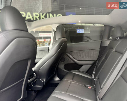 Сірий Тесла Model Y, об'ємом двигуна 0 л та пробігом 8 тис. км за 33300 $, фото 14 на Automoto.ua