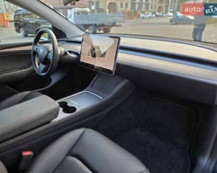Сірий Тесла Model Y, об'ємом двигуна 0 л та пробігом 19 тис. км за 34900 $, фото 30 на Automoto.ua