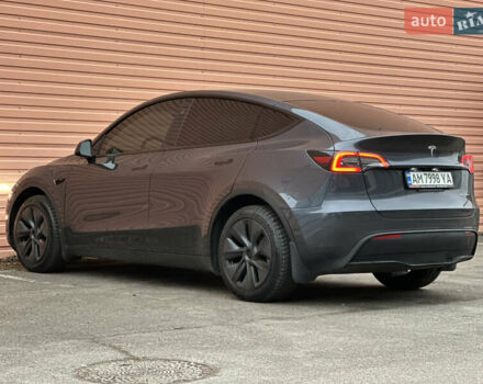 Серый Тесла Model Y, объемом двигателя 0 л и пробегом 2 тыс. км за 35490 $, фото 13 на Automoto.ua