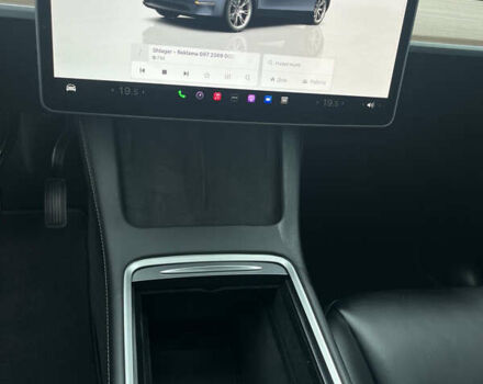 Тесла Model Y 2024 в Ровно на Automoto.ua Серый Тесла Model Y, объемом двигателя 0 л и пробегом 11 тыс. км за 33600 $, фото 25 на Automoto.ua