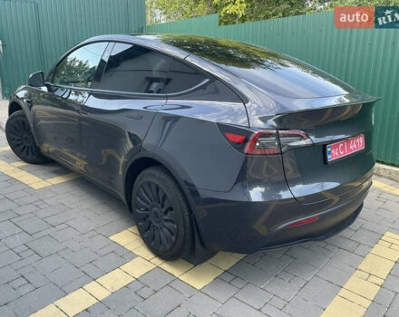 Серый Тесла Model Y, объемом двигателя 0 л и пробегом 1 тыс. км за 32900 $, фото 11 на Automoto.ua