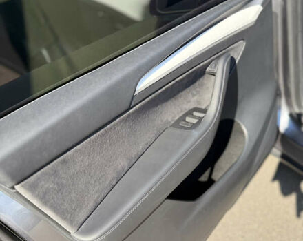 Серый Тесла Model Y, объемом двигателя 0 л и пробегом 11 тыс. км за 33900 $, фото 13 на Automoto.ua