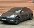 Серый Тесла Model Y, объемом двигателя 0 л и пробегом 2 тыс. км за 35490 $, фото 62 на Automoto.ua
