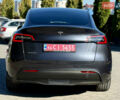 Серый Тесла Model Y, объемом двигателя 0 л и пробегом 12 тыс. км за 29500 $, фото 10 на Automoto.ua