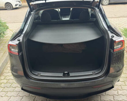 Серый Тесла Model Y, объемом двигателя 0 л и пробегом 15 тыс. км за 34500 $, фото 4 на Automoto.ua