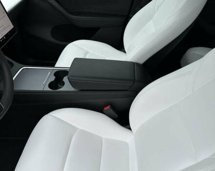 Серый Тесла Model Y, объемом двигателя 0 л и пробегом 1 тыс. км за 33300 $, фото 19 на Automoto.ua