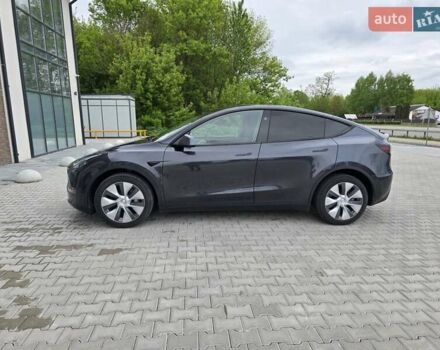 Серый Тесла Model Y, объемом двигателя 0 л и пробегом 7 тыс. км за 28400 $, фото 10 на Automoto.ua