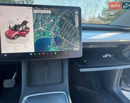 Серый Тесла Model Y, объемом двигателя 0 л и пробегом 9 тыс. км за 29500 $, фото 51 на Automoto.ua