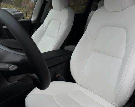 Сірий Тесла Model Y, об'ємом двигуна 0 л та пробігом 25 тис. км за 26999 $, фото 9 на Automoto.ua