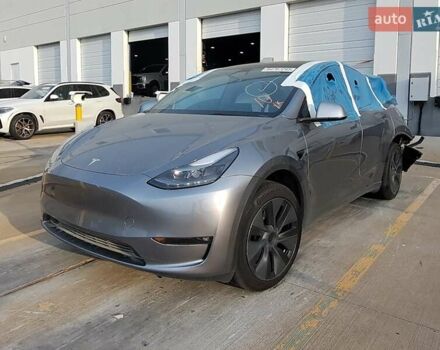 Серый Тесла Model Y, объемом двигателя 0 л и пробегом 26 тыс. км за 21800 $, фото 25 на Automoto.ua