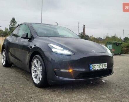 Серый Тесла Model Y, объемом двигателя 0 л и пробегом 30 тыс. км за 31500 $, фото 5 на Automoto.ua